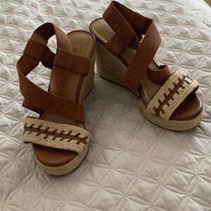 Brand new 4” wedges